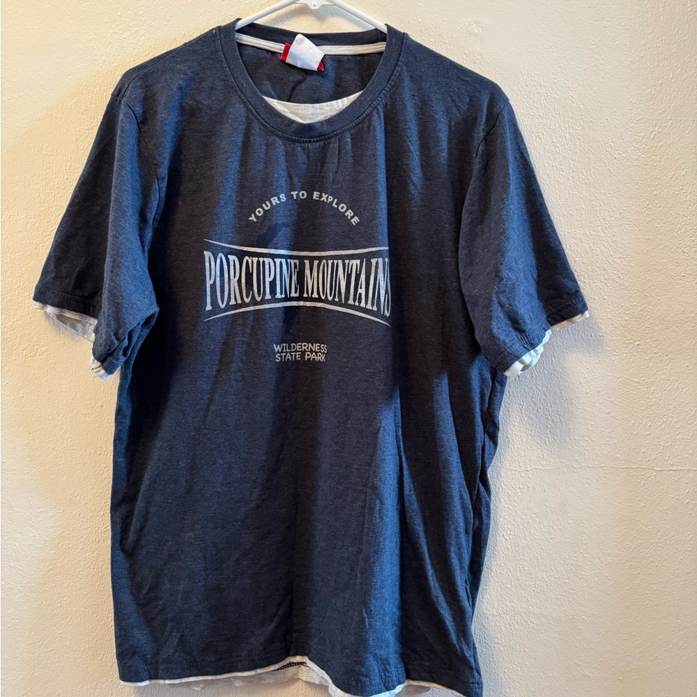 Souvenir Northern Porcupine Mountains T-Shirt XL Blue Gray